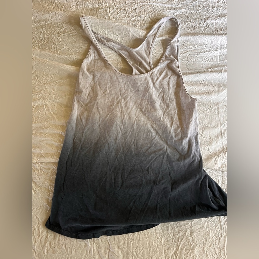Ombré Lululemon Tank